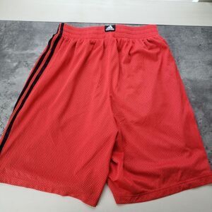 ADIDAS RED AND BLACK BASKETBALL SHORTS WITH POCKETS SIZE MEDIUM